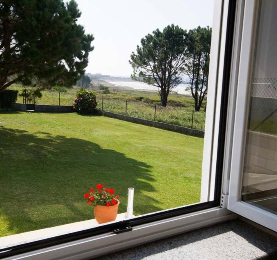 Apartamento Playa De Larino Gándara Exterior foto